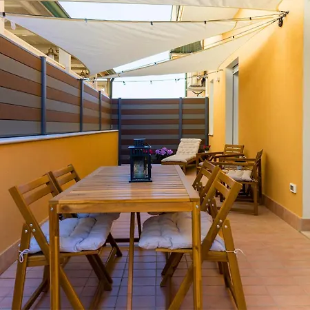 Fronte Mare - Casa Con Terrazzo Con Free Parking E Free Wifi شقة ريميني