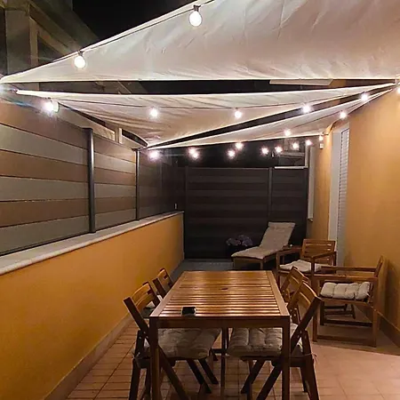 Fronte Mare - Casa Con Terrazzo Con Free Parking E Free Wifi شقة ريميني
